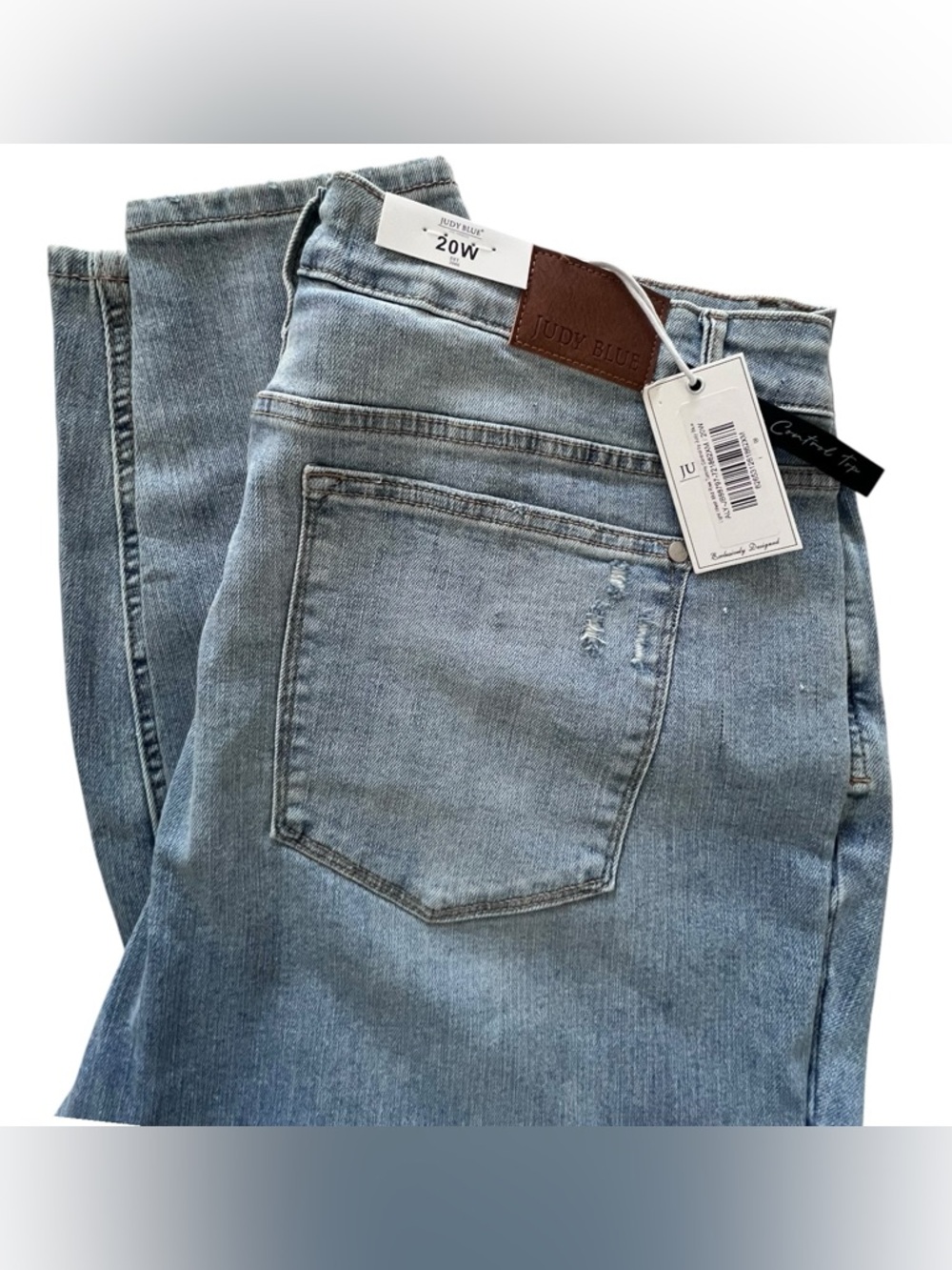 NWT Judy Blue 20W Mid Rise Skinny Jeans Distressed Stretch Light Wash Plus